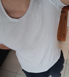 Joshua, 21 ans, bisexuel, Hommes, Bordeaux, Aquitaine-Limousin-Poitou-Charentes, France