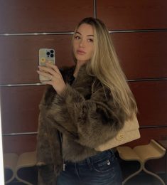 Grey, 26 ans, hétérosexuel, Femmes, Colmar, Alsace-Champagne-Ardenne-Lorraine, France