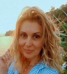 Estelle, 42 ans, hétérosexuel, Femmes, Agen, Aquitaine-Limousin-Poitou-Charentes, France