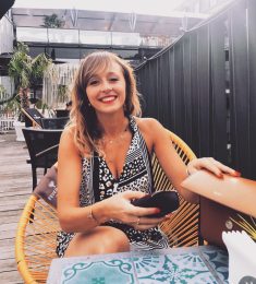 Valérie, 43 ans, hétérosexuel, Femmes, Pau, Aquitaine-Limousin-Poitou-Charentes, France