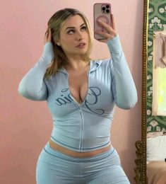 Véronique Dupont, 29 ans, hétérosexuel, Femmes, Aix-les-Bains, Auvergne-Rhône-Alpes, France