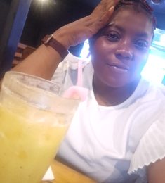 Alvine, 35 ans, hétérosexuel, Femmes, Douala, Littoral, Cameroun