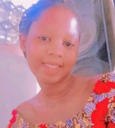 Julia, 27 ans, hétérosexuel, Femmes, Yamoussoukro, Lacs, Côte d\'Ivoire