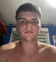Matheo, 19 ans, hétérosexuel, Hommes, Belfort, Bourgogne-Franche-Comté, France