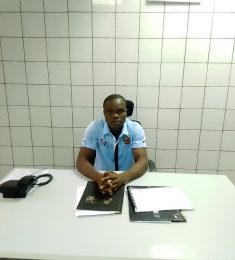 Brou, 41 ans, bisexuel, Hommes, Abidjan, Lagunes, Côte d\'Ivoire