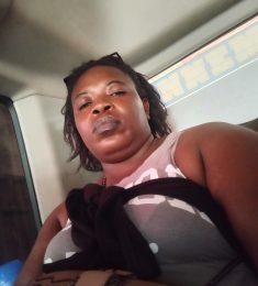 Vicky, 40 ans, hétérosexuel, Femmes, Douala, Littoral, Cameroun