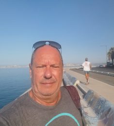 Bernard, 67 ans, hétérosexuel, Hommes, Marseille, Provence-Alpes-Côte d\'Azur, France