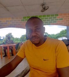 Hippolyte Évrard Koffi, 49 ans, hétérosexuel, Hommes, Yamoussoukro, Lacs, Côte d\'Ivoire