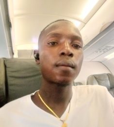 Jordan, 30 ans, hétérosexuel, Hommes, Douala, Littoral, Cameroun