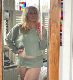 Aurelie, 32 ans, hétérosexuel, Hommes, Bourg-en-Bresse, Auvergne-Rhône-Alpes, France