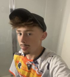 Kenzo, 26 ans, Lesbienne / Gay, Femmes, Mayenne, Pays de la Loire, France