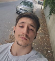 Carlos, 21 ans, hétérosexuel, Hommes, Montmorency, Ile-de-France, France
