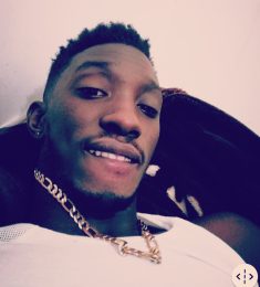 Wallace, 35 ans, hétérosexuel, Hommes, Béziers, Languedoc-Roussillon-Midi-Pyrénées, France