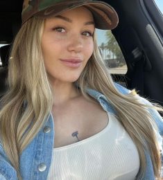 Arines, 29 ans, hétérosexuel, Femmes, Metz, Alsace-Champagne-Ardenne-Lorraine, France