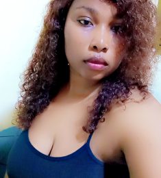 Delerine, 28 ans, hétérosexuel, Femmes, Grand-Bassam, Sud-Comoe, Côte d\'Ivoire