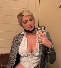 Emmanuella Leclercq, 40 ans, hétérosexuel, Femmes, Aichach, Bavière, Allemagne