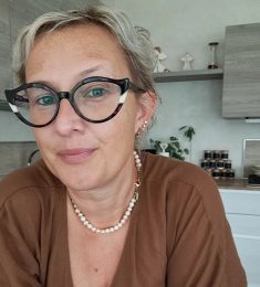 Carine, 41 ans, hétérosexuel, Femmes, Sete, Languedoc-Roussillon-Midi-Pyrénées, France