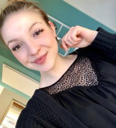 Sandrine, 25 ans, bisexuel, Femmes, Frontignan, Languedoc-Roussillon-Midi-Pyrénées, France