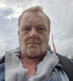 George Mak, 71 ans, hétérosexuel, Hommes, Brest, Bretagne, France