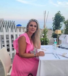 charlotte, 51 ans, hétérosexuel, Femmes, Montceau-les-Mines, Bourgogne-Franche-Comté, France