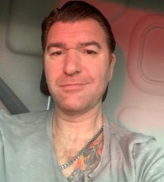 Pat13, 44 ans, hétérosexuel, Hommes, Marseille, Provence-Alpes-Côte d\'Azur, France