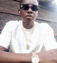 Junior, 23 ans, hétérosexuel, Hommes, Yaoundé, Centre, Cameroun