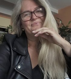 Brigitte, 47 ans, hétérosexuel, Femmes, Annecy, Auvergne-Rhône-Alpes, France