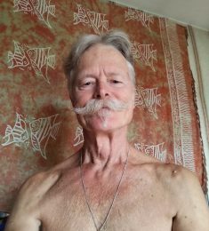 Debled, 67 ans, hétérosexuel, Hommes, Poitiers, Aquitaine-Limousin-Poitou-Charentes, France