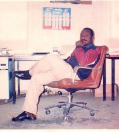 Macaire koffi, 58 ans, hétérosexuel, Hommes, Abidjan, Lagunes, Côte d\'Ivoire