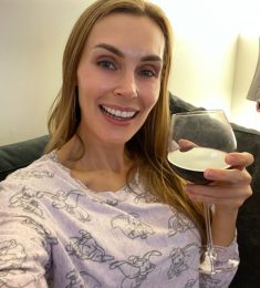 Romaine, 26 ans, hétérosexuel, Femmes, Besançon, Bourgogne-Franche-Comté, France