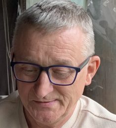 Dupont, 61 ans, bisexuel, Femmes, Macon, Bourgogne-Franche-Comté, France
