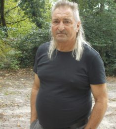 Francis79, 71 ans, hétérosexuel, Femmes, Poitiers, Aquitaine-Limousin-Poitou-Charentes, France