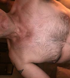 Ritton, 61 ans, hétérosexuel, Hommes, Saintes, Aquitaine-Limousin-Poitou-Charentes, France