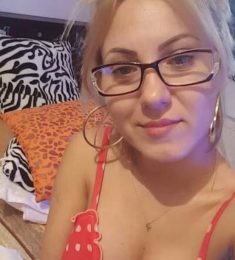 Isabelle, 41 ans, hétérosexuel, Femmes, Laval, Pays de la Loire, France
