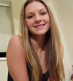 caroline ricci, 32 ans, hétérosexuel, Femmes, Colmar, Alsace-Champagne-Ardenne-Lorraine, France