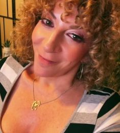 Elsa Karine, 48 ans, hétérosexuel, Femmes, Castelnau-le-Lez, Languedoc-Roussillon-Midi-Pyrénées, France