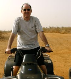 perret, 67 ans, hétérosexuel, Hommes, Laval, Pays de la Loire, France