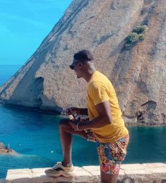 Abou, 32 ans, hétérosexuel, Hommes, Clichy, Ile-de-France, France