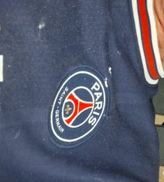 Ptitdiable23, 44 ans, hétérosexuel, Hommes, Gueret, Aquitaine-Limousin-Poitou-Charentes, France