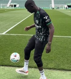 Fred gomis, 26 ans, hétérosexuel, Hommes, Vitry-sur-Seine, Ile-de-France, France