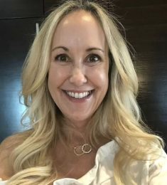 Floriane, 43 ans, hétérosexuel, Femmes, Châteauroux, Centre, France