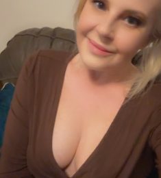 Oliwia, 31 ans, hétérosexuel, Femmes, Vesoul, Bourgogne-Franche-Comté, France