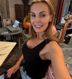 Nicole deroux, 41 ans, hétérosexuel, Femmes, Dijon, Bourgogne-Franche-Comté, France