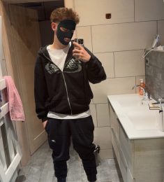 Lolo, 19 ans, hétérosexuel, Hommes