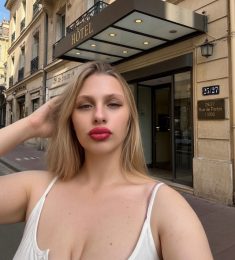 Elisa blonde, 31 ans, bisexuel, Femmes, Brest, Bretagne, France