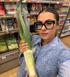 Clothilde, 27 ans, hétérosexuel, Femmes, Bagnols-sur-Cèze, Languedoc-Roussillon-Midi-Pyrénées, France