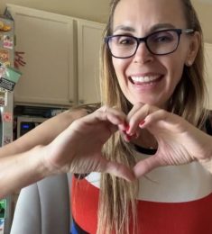 Emmanuella, 41 ans, hétérosexuel, Femmes, Aurillac, Auvergne-Rhône-Alpes, France