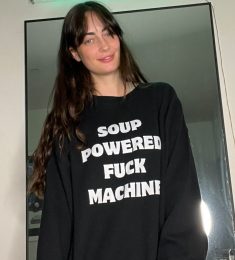 Ivana, 26 ans, hétérosexuel, Femmes, Saint-Sébastien-sur-Loire, Pays de la Loire, France