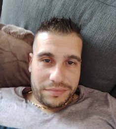 Julien, 33 ans, hétérosexuel, Hommes, Gradignan, Aquitaine-Limousin-Poitou-Charentes, France