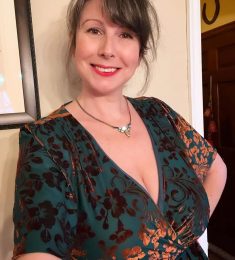 Mira, 49 ans, hétérosexuel, Femmes, Albertville, Auvergne-Rhône-Alpes, France